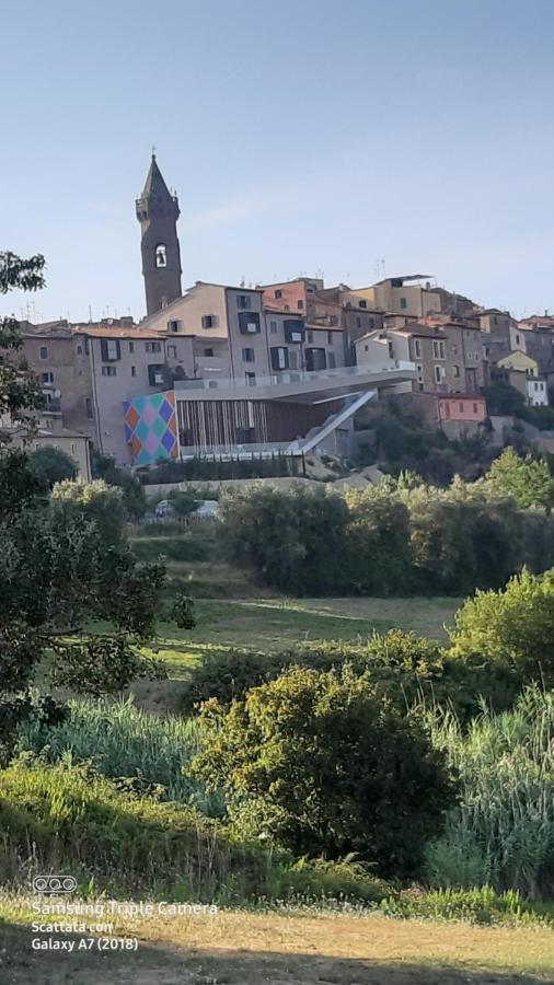 Il Paradiso Sopra Le Nuvole Peccioli المظهر الخارجي الصورة